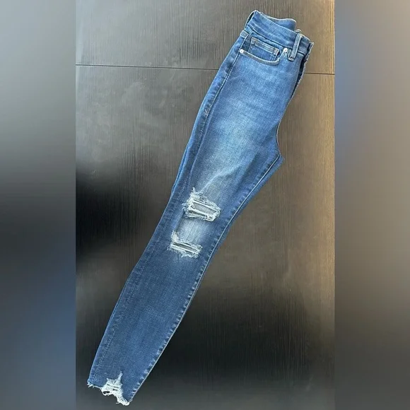 Good American Dark Blue Distressed Skinny Jeans - Picture 3 of 9